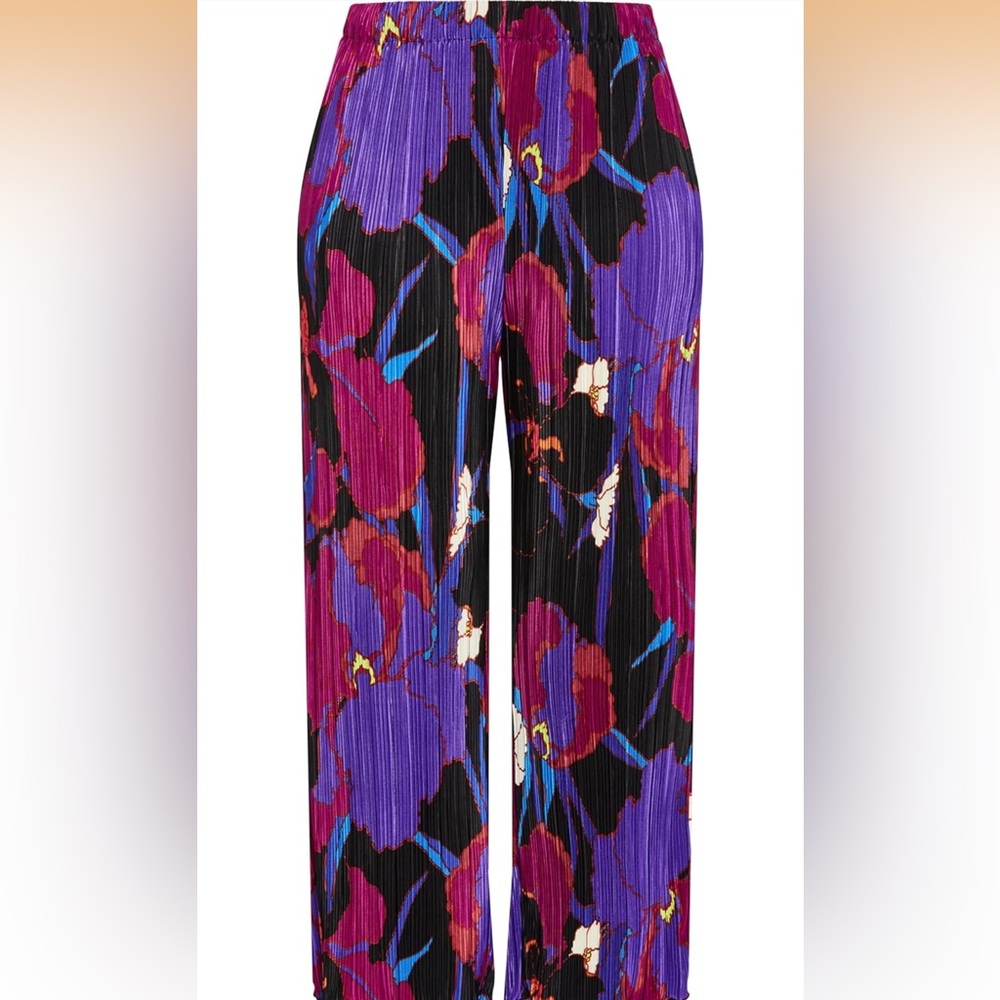 City Chic Black and Purple floral Wide Leg Pants - Picture 4 of 8